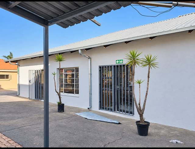 M² INVESTMENT FOR SALE IN PRIMROSE